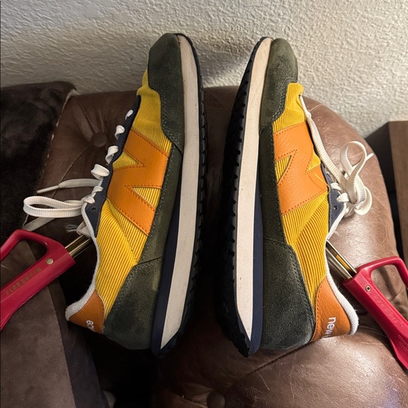 New Balance 237 Men's Harvest Gold Madras Orange Shoes Sneakers Size 9 - Picture 5 of 7